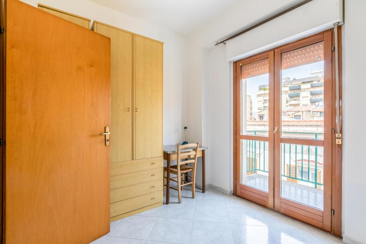 Villa Malfitano & Stazione Lolli Cozy Apartment Palermo Exteriör bild